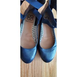 Daisy Fuentes Sandals Size 6.5 Women's